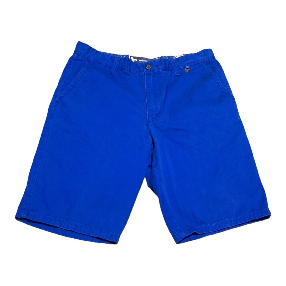 Modern Amusement mens size 33 blue cotton shorts bird board chino